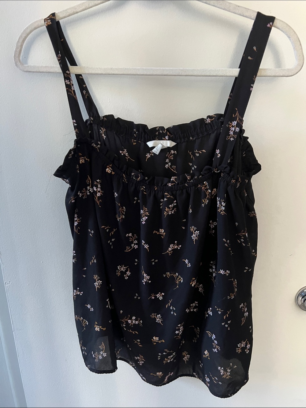 H&M Floral Ruffle Strap Tank Top - Black